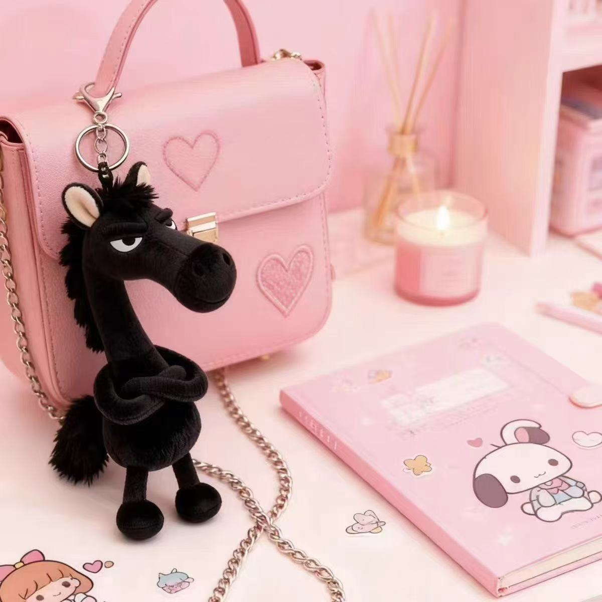 цүнхний зүүлт морь